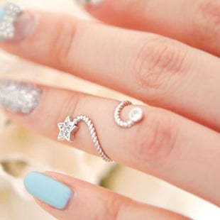 Adjustable Rhinestone Starfish Flower Joint Ring