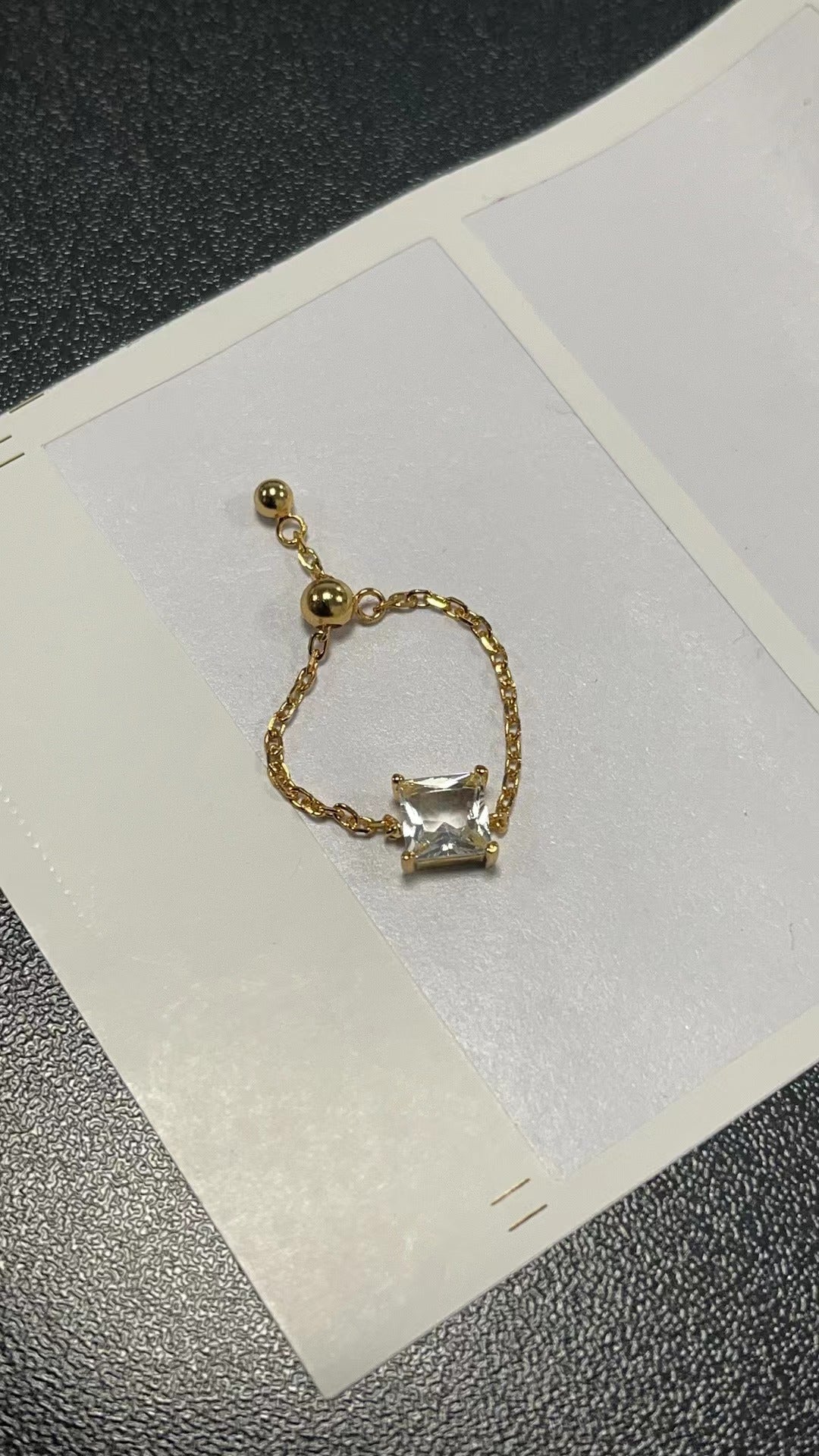 Creative Adjustable Finger Chain Ring Design (MOQ 20)