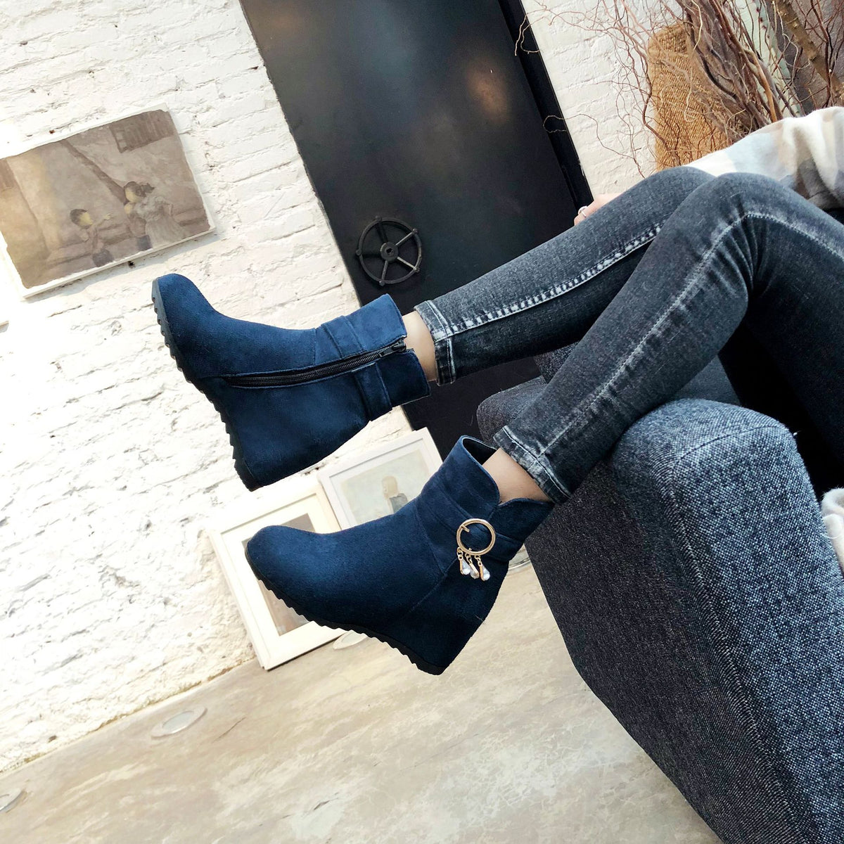 Trendy Winter Short Ankle Boots with Tassels for Women