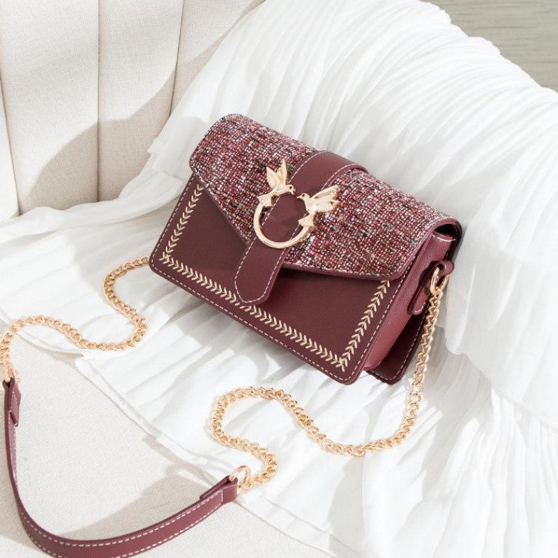 Trendy Chain Shoulder Bag