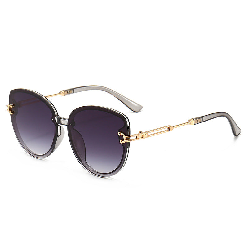 Wholesale Fashion Cat Eye Sunglasses for Women 6066