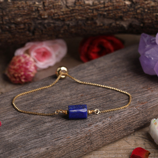 Adjustable Women’s Metal Chain Bracelet with Prismatic Stones