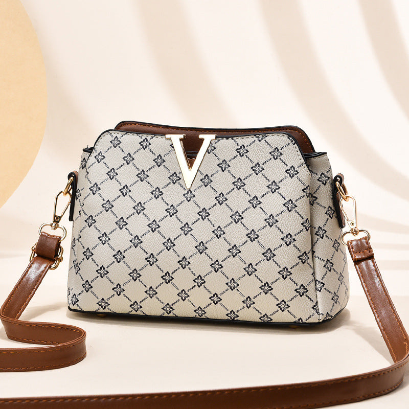 Trendy Summer Shoulder Bag for Women 2022