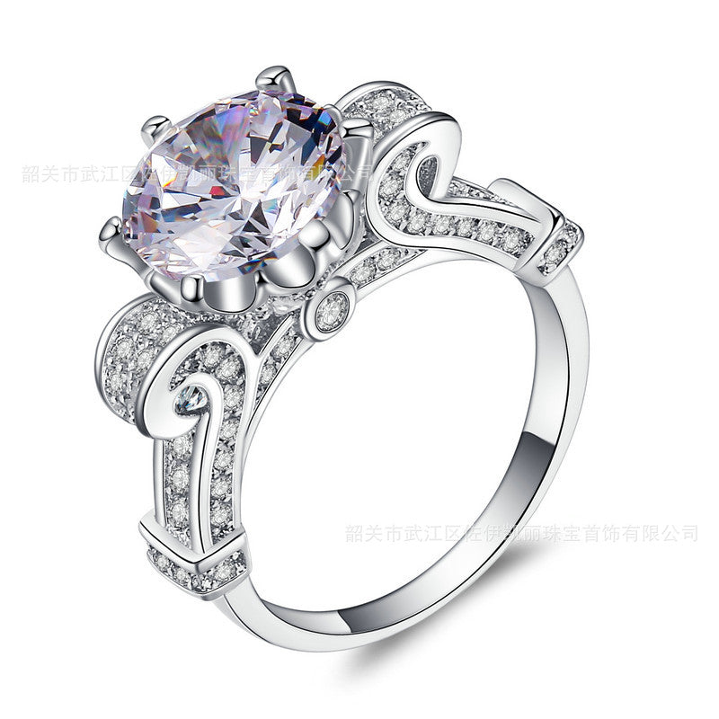 Fashionable Luxury Women's Ring with AAA Zirconia