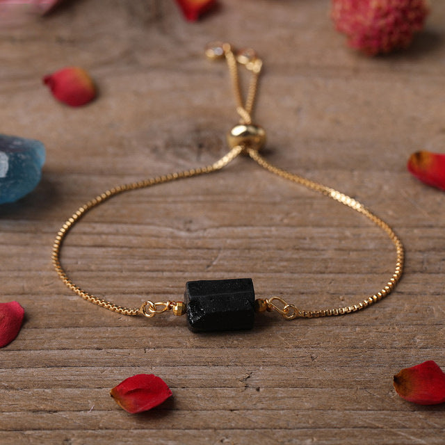 Adjustable Women’s Metal Chain Bracelet with Prismatic Stones