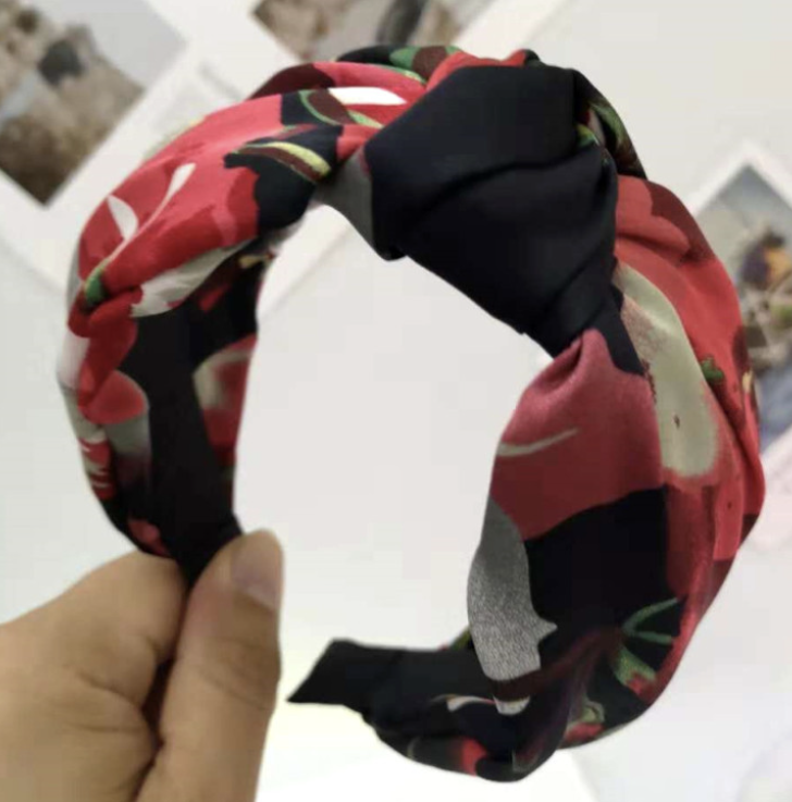 Headband for Makeup and Washing, Elegant Hair Accessory