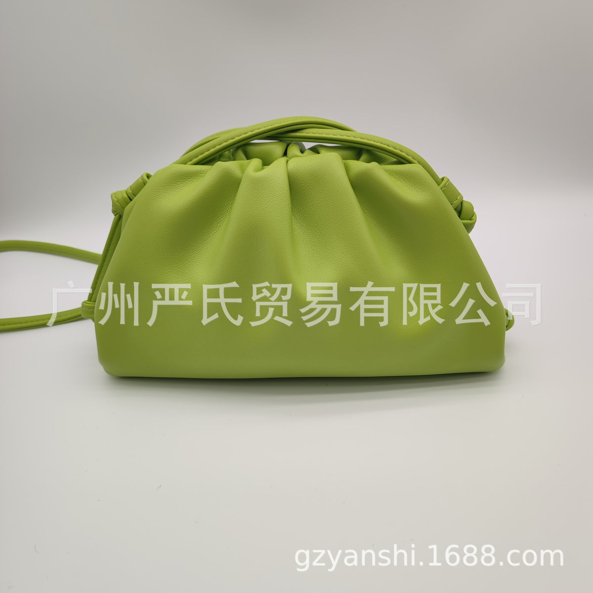 2022 New Cloud Bag Cross-border Women's Bag Pleated Dumpling Bag Autumn and Winter Fashion Shoulder Crossbody Bag Handbag Women's Bag
