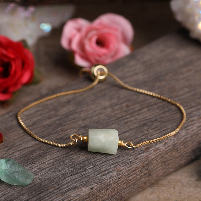 Adjustable Women’s Metal Chain Bracelet with Prismatic Stones