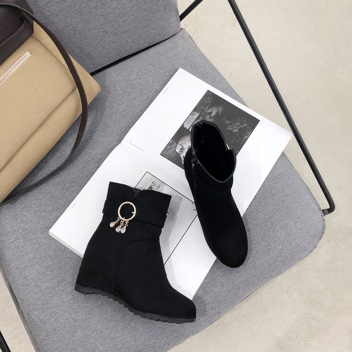Trendy Winter Short Ankle Boots with Tassels for Women