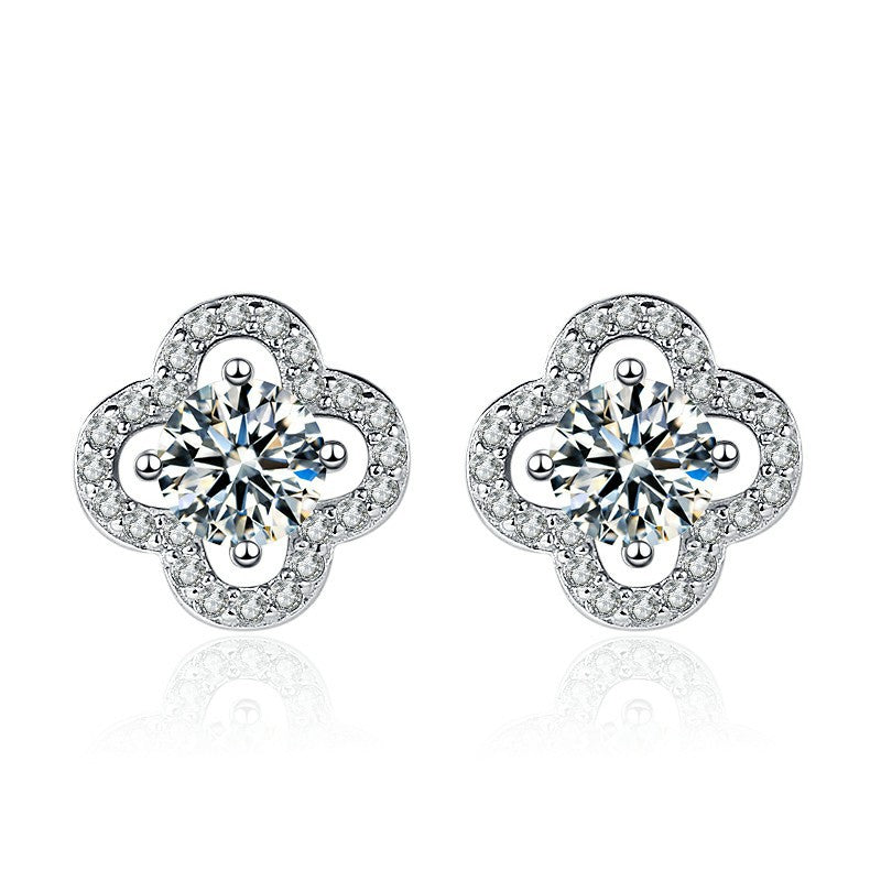 S925 Silver Moissanite Clover Stud Earrings for Women