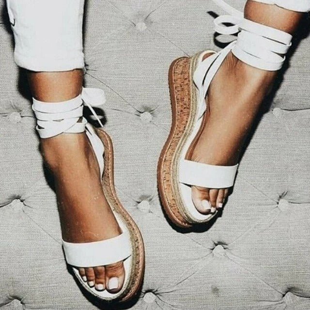 Open-Toed Women's Sandals with Cross Straps