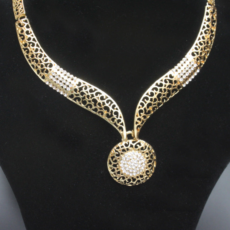 4-Piece Necklace Set in European Style