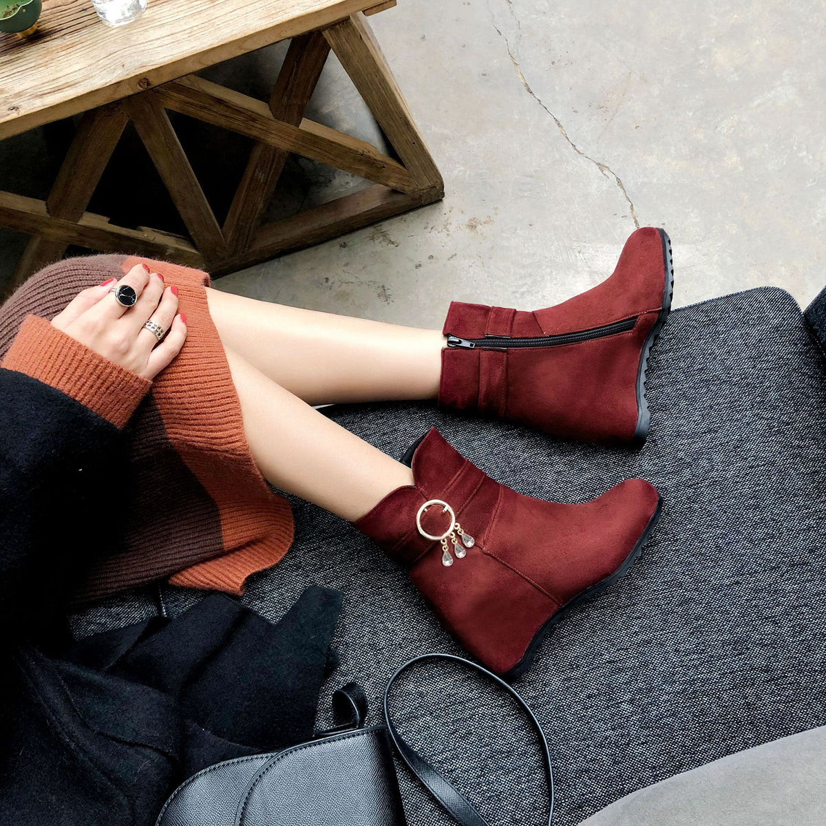 Trendy Winter Short Ankle Boots with Tassels for Women