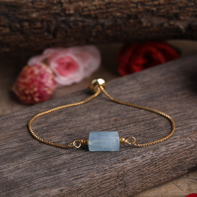 Adjustable Women’s Metal Chain Bracelet with Prismatic Stones