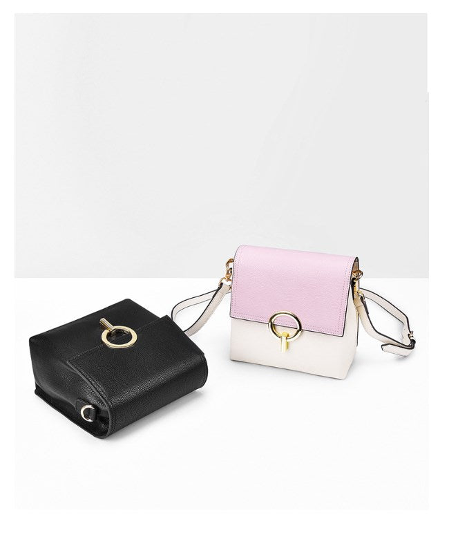 Fashionable Women's Shoulder Bag - Winter 2018 Trend