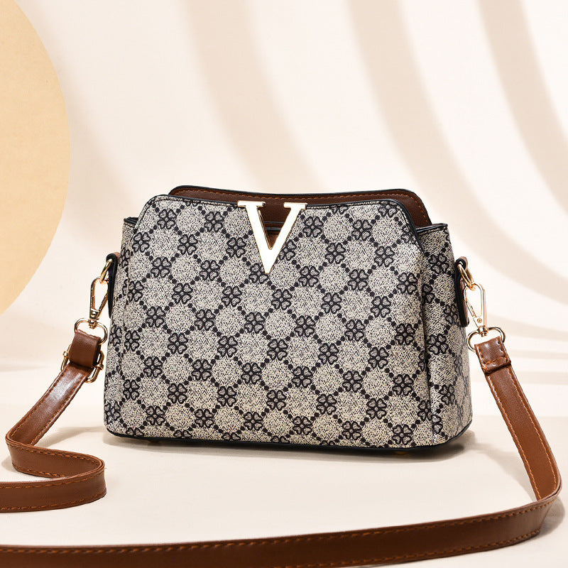Trendy Summer Shoulder Bag for Women 2022