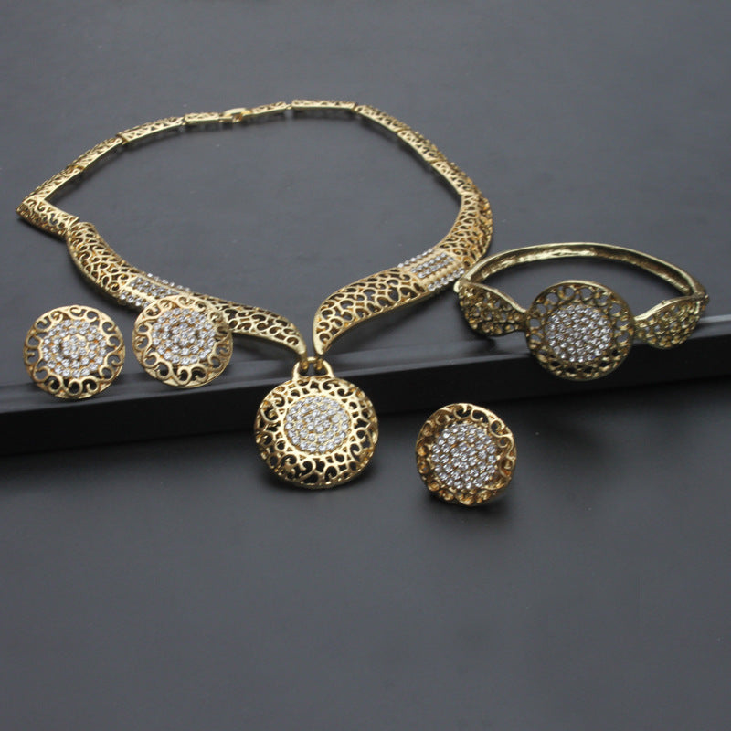 4-Piece Necklace Set in European Style