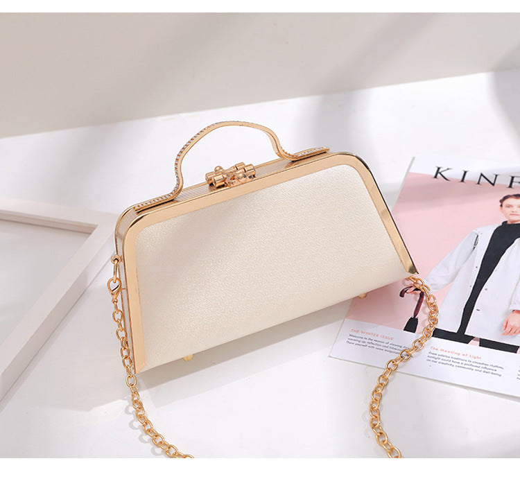 Elegant Floral Chain Shoulder Evening Clutch Bag for Women
