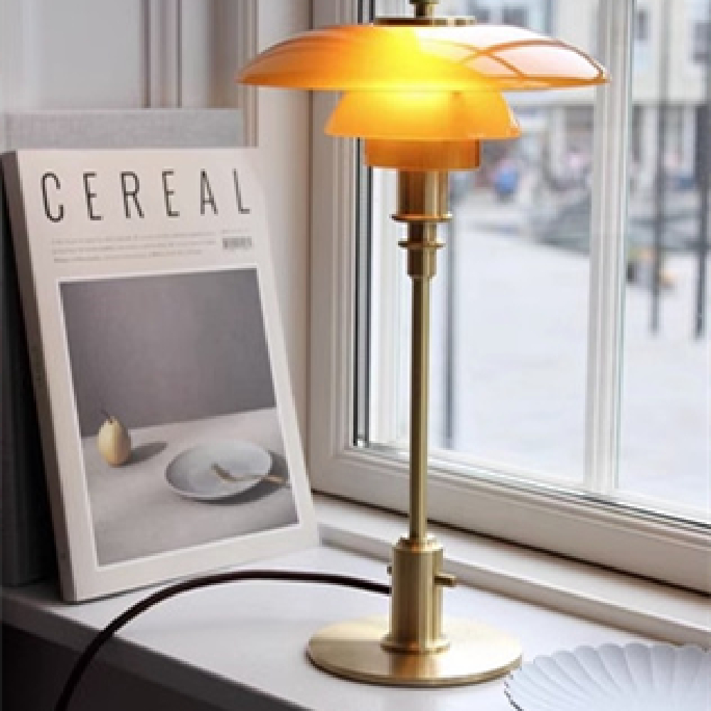 Bedside Lamp for Stylish Living Spaces