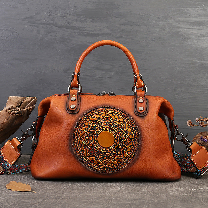 Large Capacity Women's Cowhide Zipper Shoulder Bag