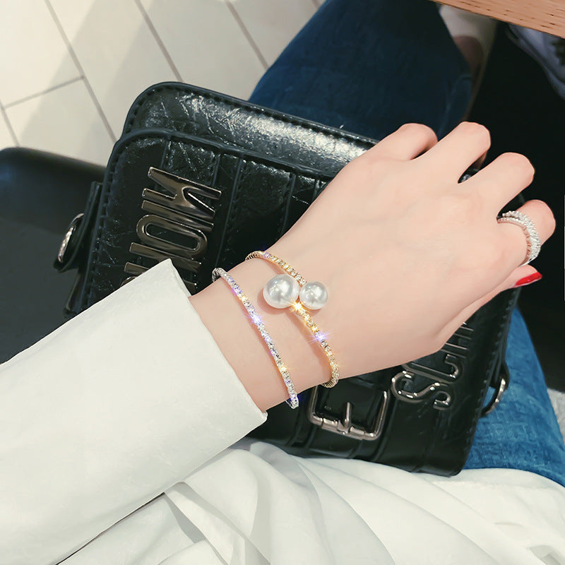Pearl and Rhinestone Bracelet for Women - Elegant Design