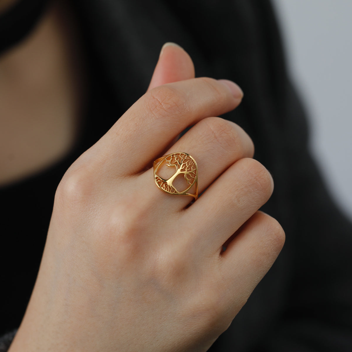 Titanium Steel Hollow Cut Tree Shape Stainless Steel Ring