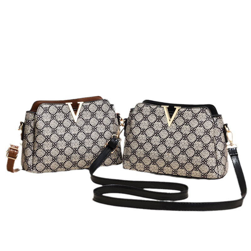 Trendy Summer Shoulder Bag for Women 2022
