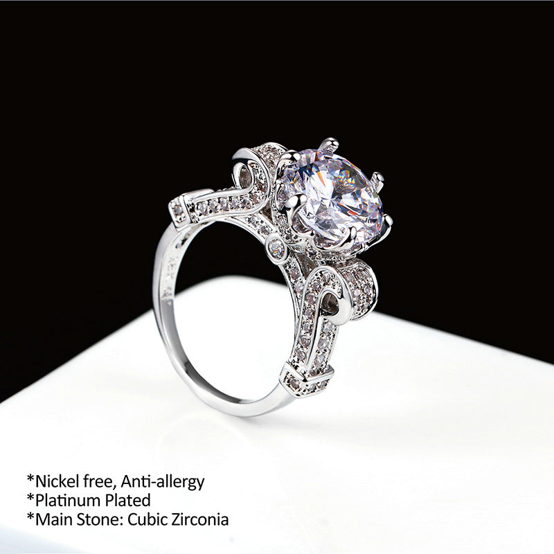 Fashionable Luxury Women's Ring with AAA Zirconia