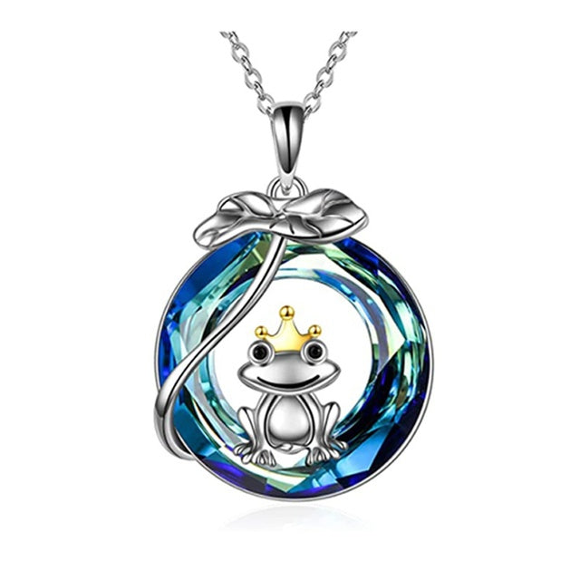 Women's Metal Tree of Life Round Pendant Necklace